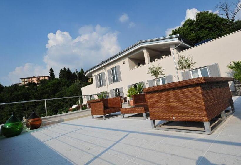 مبيت وإفطار Zeno Suites