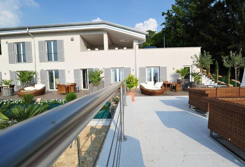 مبيت وإفطار Zeno Suites