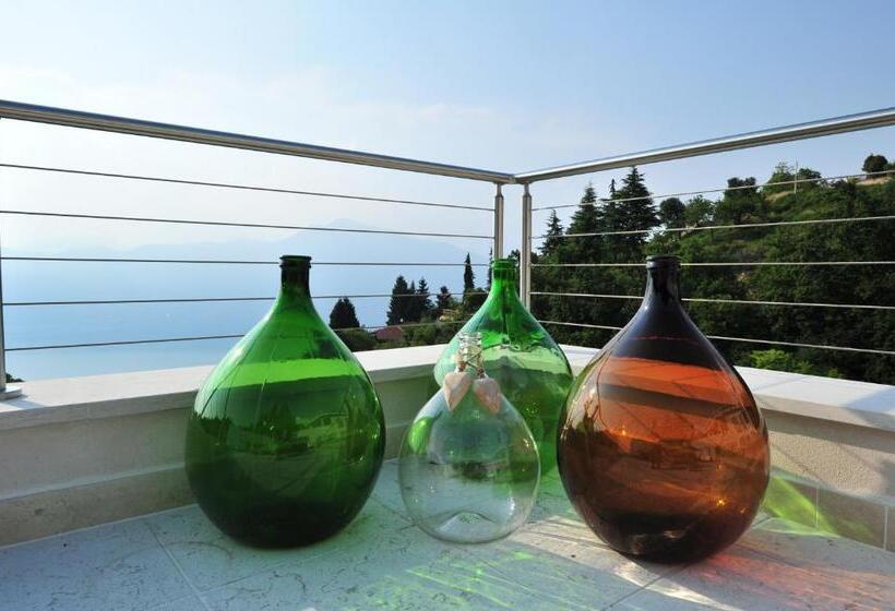 مبيت وإفطار Zeno Suites