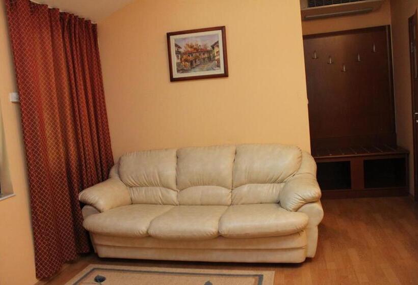 Family Hotel Residence