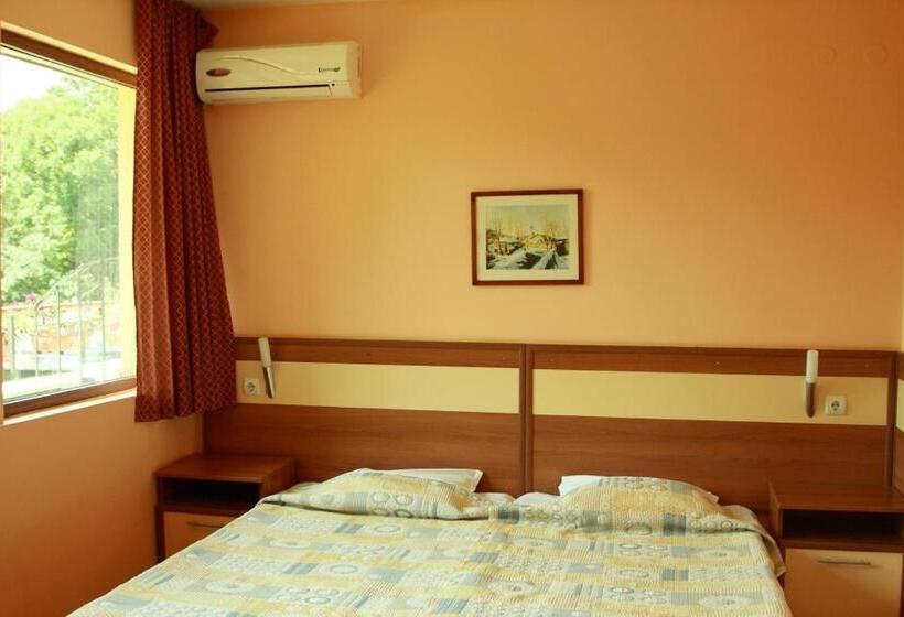 Family Hotel Residence