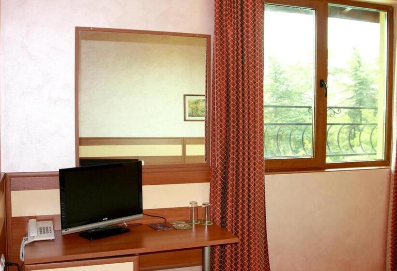 Family Hotel Residence