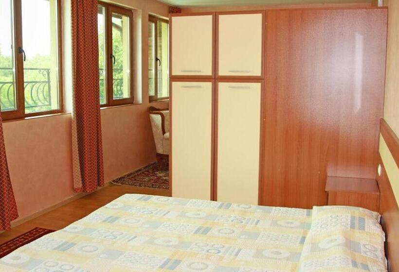 Family Hotel Residence