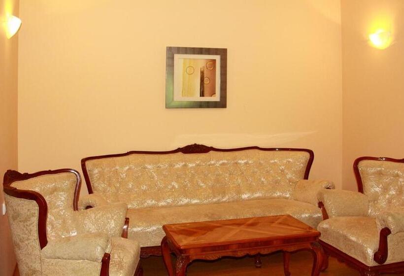 Family Hotel Residence