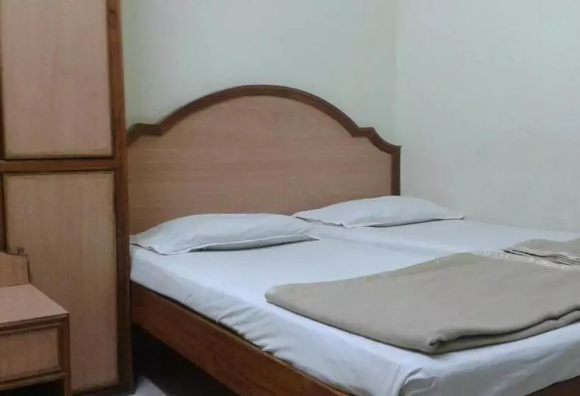 Hotelli Agarala Residency