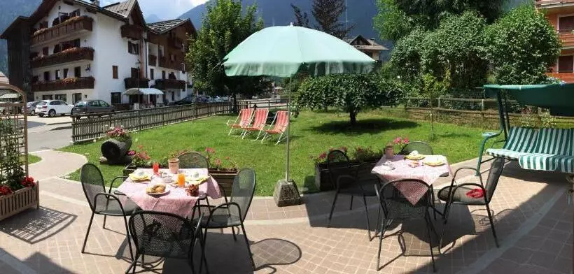 Hotelli Albergo Garni Martina