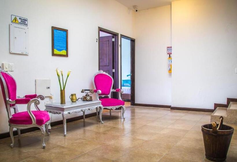 ホテル La Posada De La Plaza