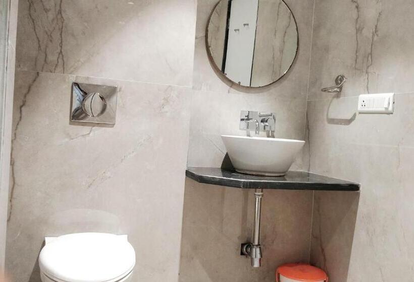 ホテル Mount Regency