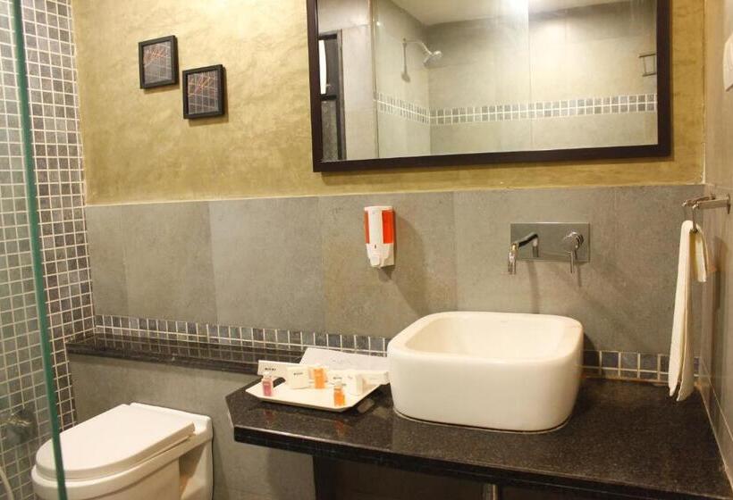 ホテル Mount Regency