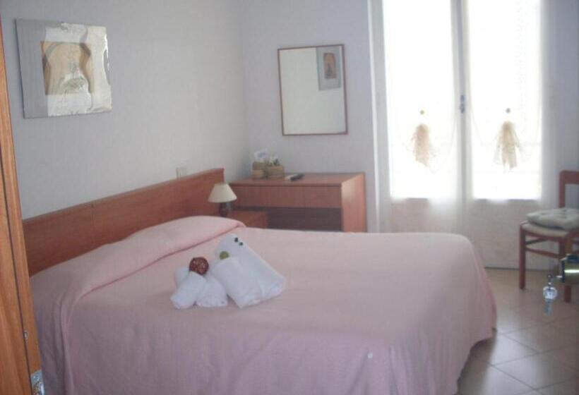 בית מלון כפרי Silvia