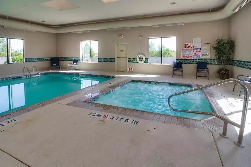 호텔 Ashmore Inn And Suites Amarillo