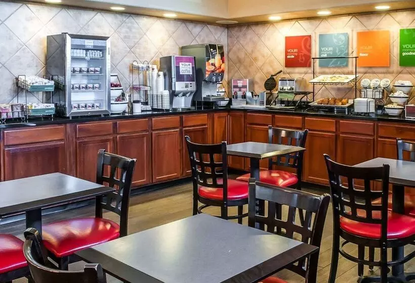 Отель Comfort Inn Gallup I40 Exit 20