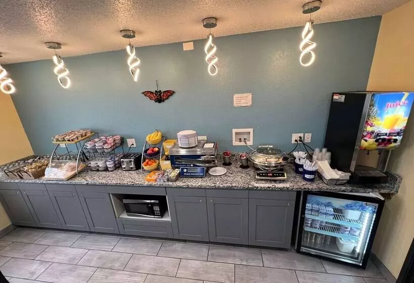 호텔 Days Inn By Wyndham Batavia Ohio