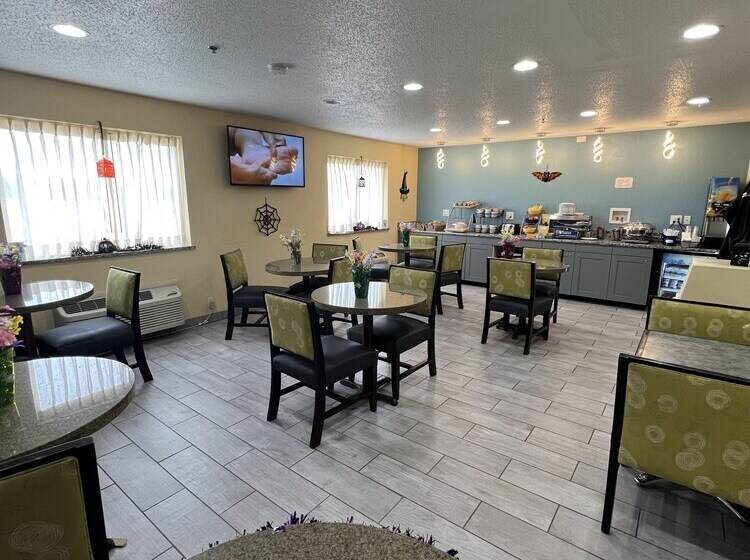 호텔 Days Inn By Wyndham Batavia Ohio