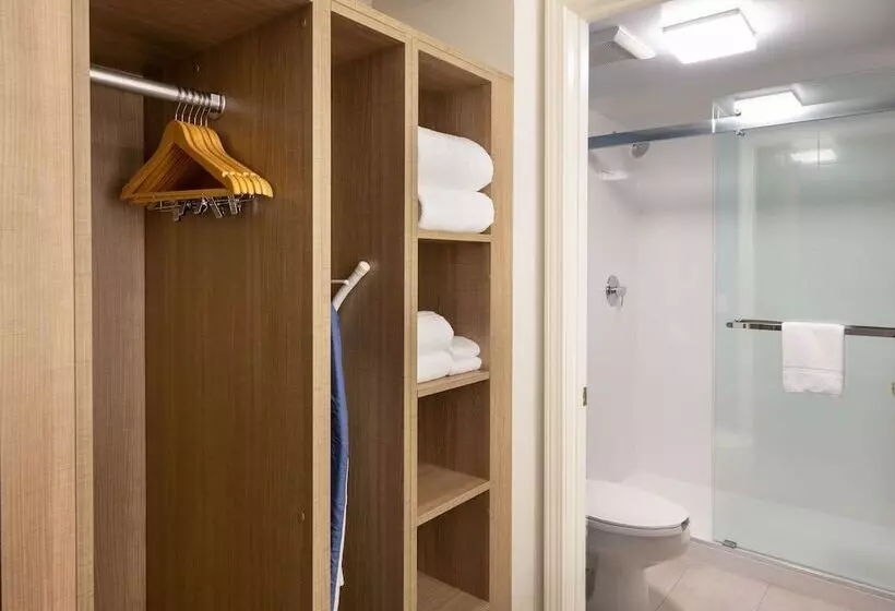 Отель Homewood Suites By Hilton Atlanta Buckhead Pharr Road