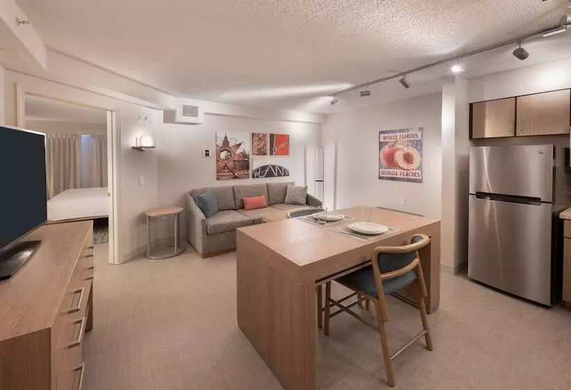 Отель Homewood Suites By Hilton Atlanta Buckhead Pharr Road