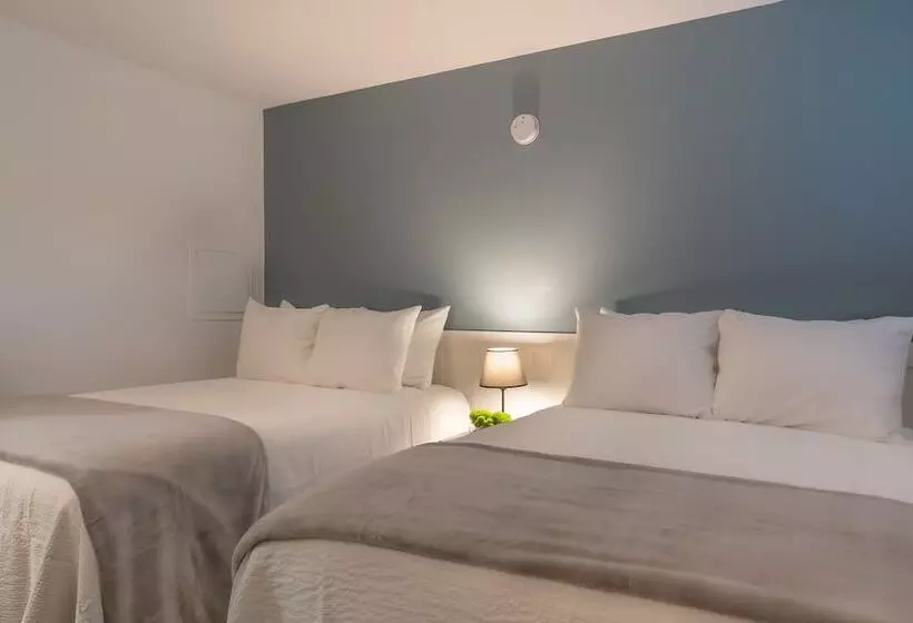 هتل Moultonborough Inn