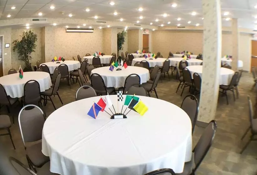 فندق Quality Inn & Suites Bellville   Mansfield