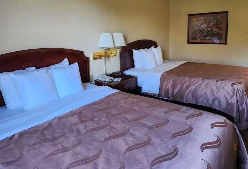 فندق Quality Inn & Suites Bellville   Mansfield