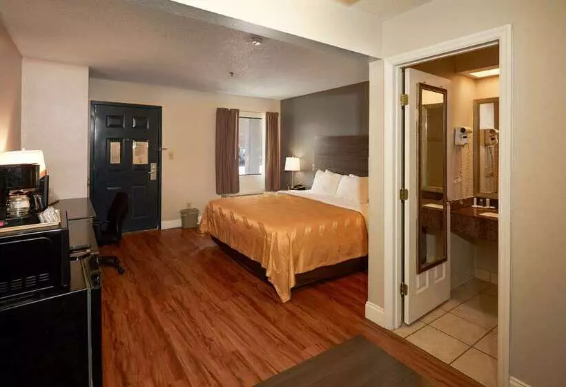 Отель Quality Inn Augusta West Near Fort Eisenhower