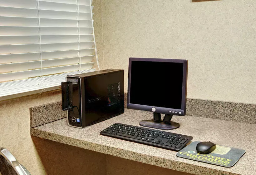 호텔 Quality Inn & Suites New Braunfels