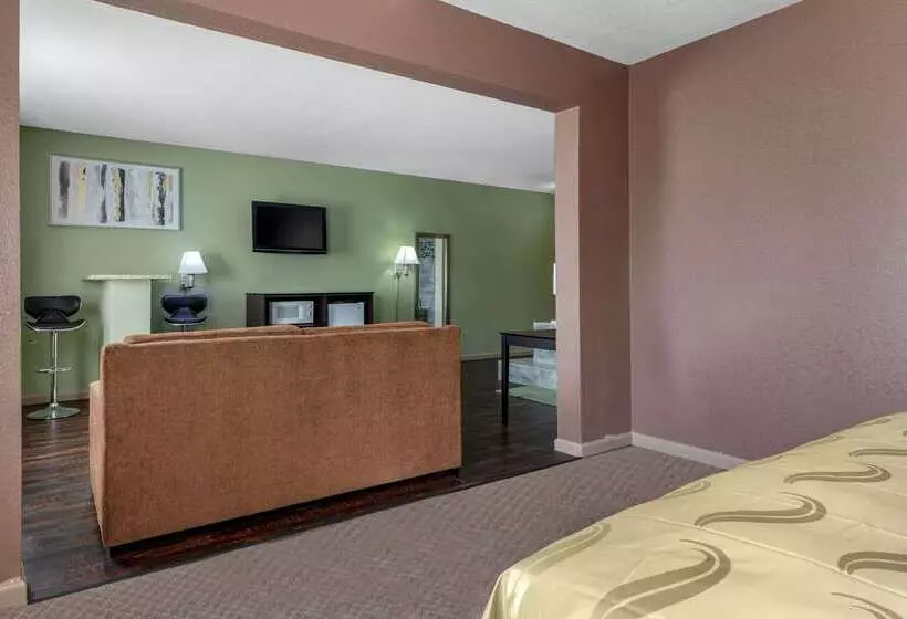Отель Quality Inn West Memphis I40