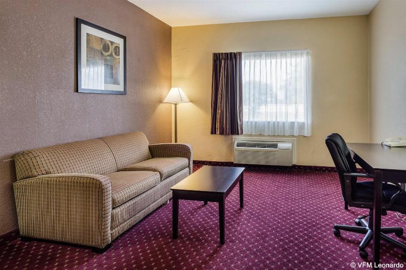 فندق Quality Inn West Memphis I40