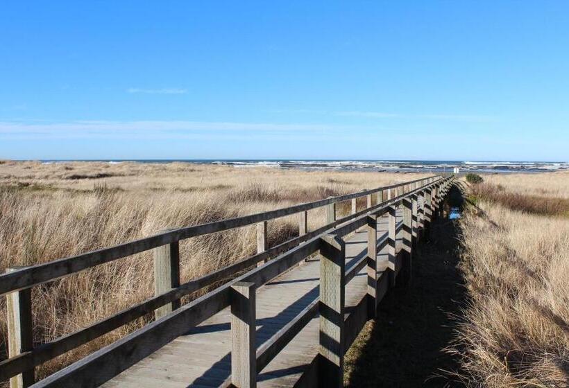 בית מלון כפרי Quinault Beach Resort & Casino