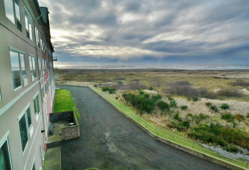 בית מלון כפרי Quinault Beach Resort & Casino