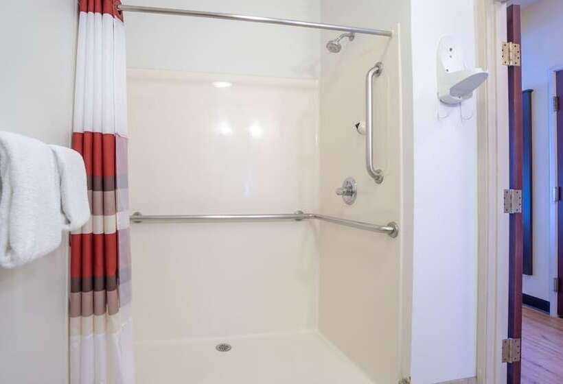 酒店 Red Roof Inn & Suites Indianapolis Airport