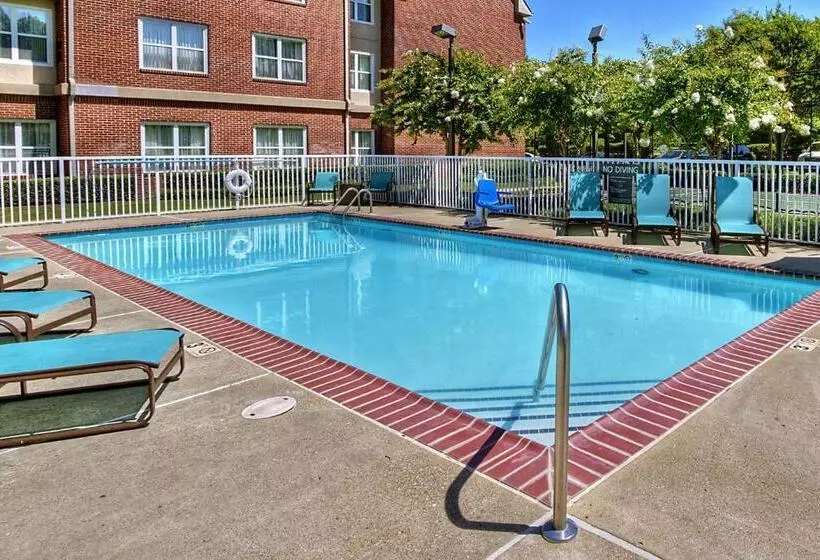 Отель Residence Inn Memphis Germantown