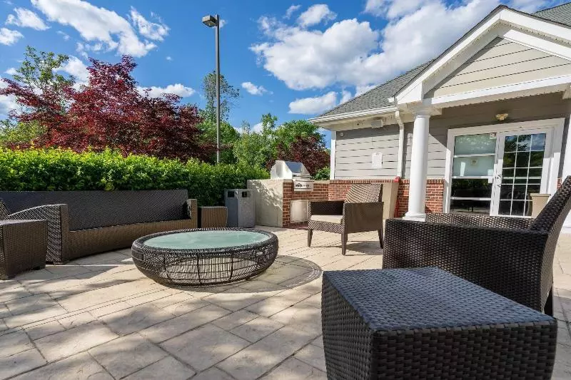Hotelli Residence Inn By Marriott Princeton At Carnegie Center