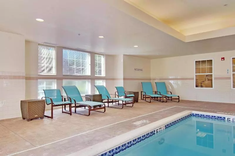 Hotelli Residence Inn By Marriott Princeton At Carnegie Center
