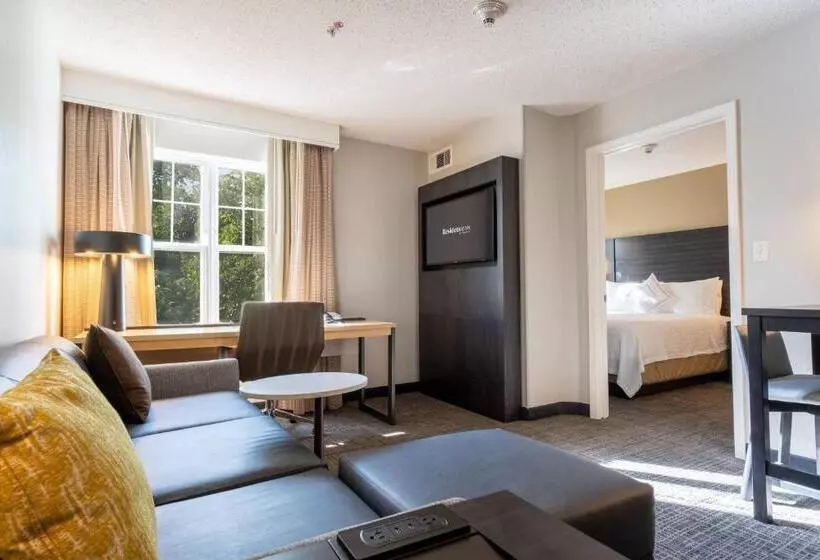 Hotelli Residence Inn By Marriott Princeton At Carnegie Center