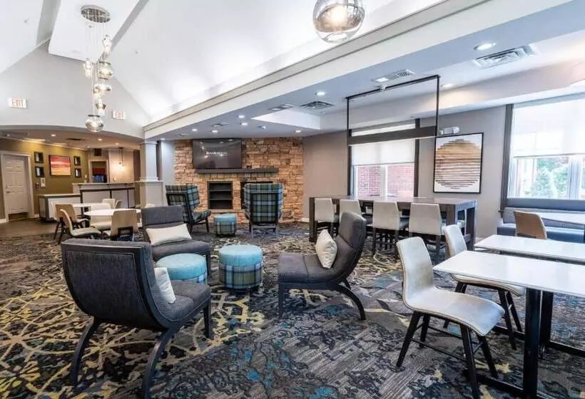 Hotelli Residence Inn By Marriott Princeton At Carnegie Center