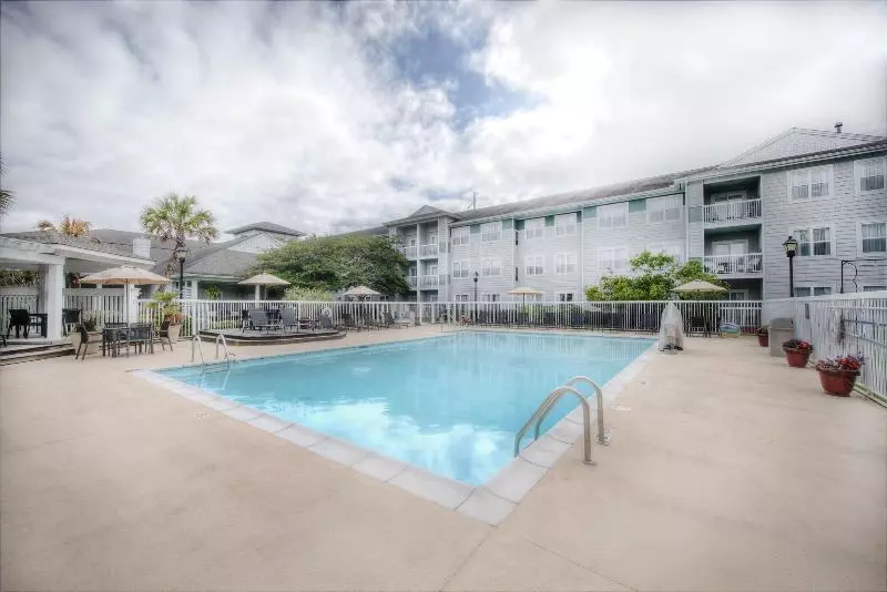 Отель Residence Inn By Marriott Wilmington Landfall