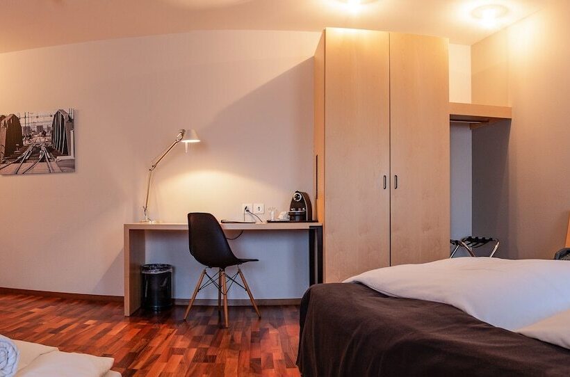 Royal Hotel Urban Living