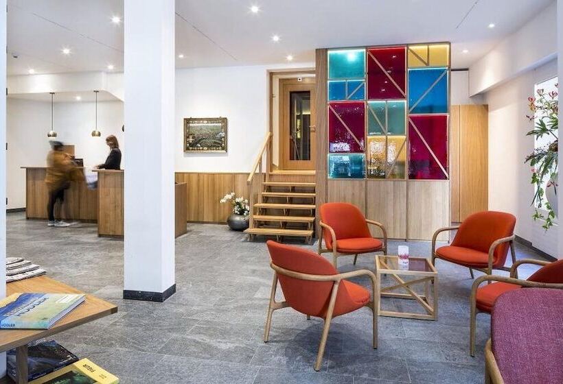 Royal Hotel Urban Living