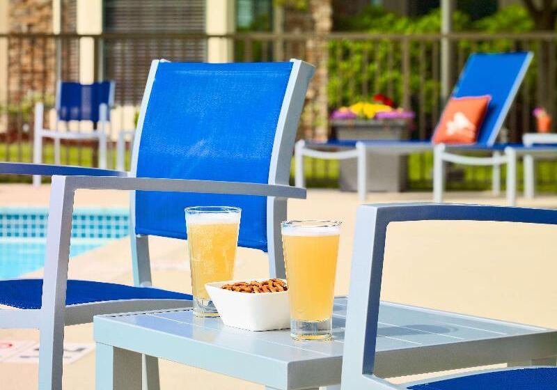 هتل Sonesta Es Suites Houston Galleria