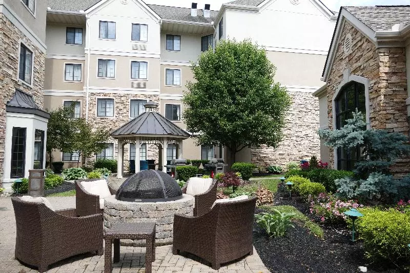 Отель Staybridge Suites   Cincinnati North, An Ihg