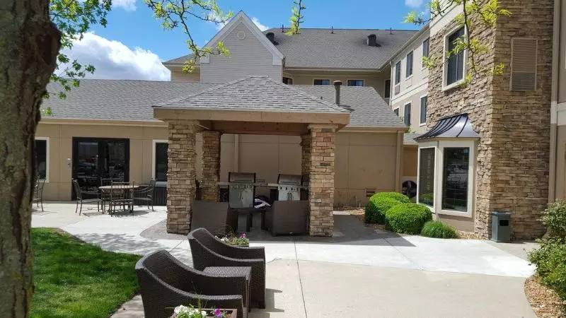 호텔 Staybridge Suites South Springfield By Ihg