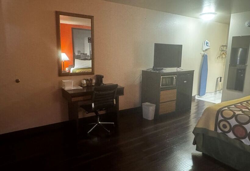 Hotel Super 8 By Wyndham Giddings