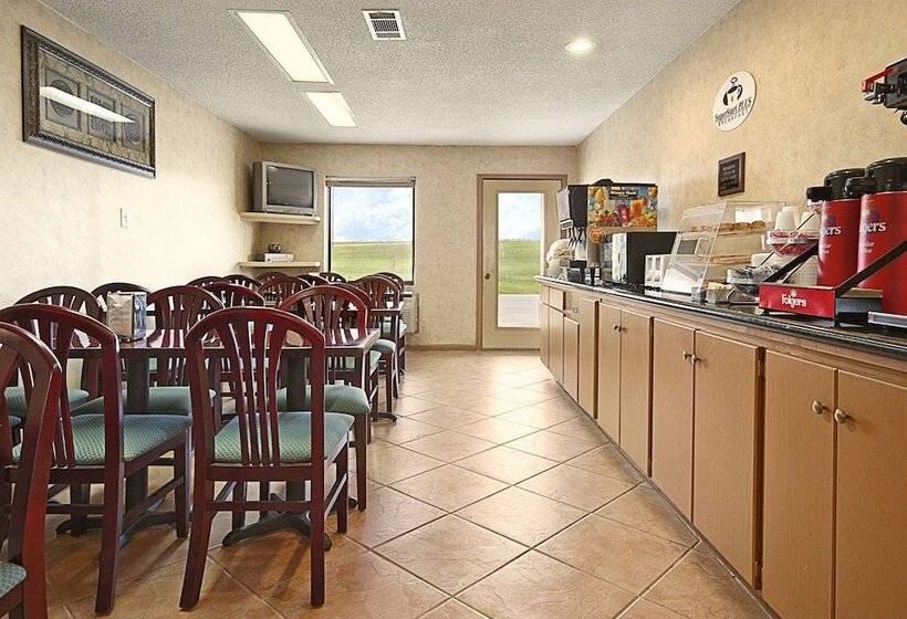 فندق Super 8 By Wyndham Rayville