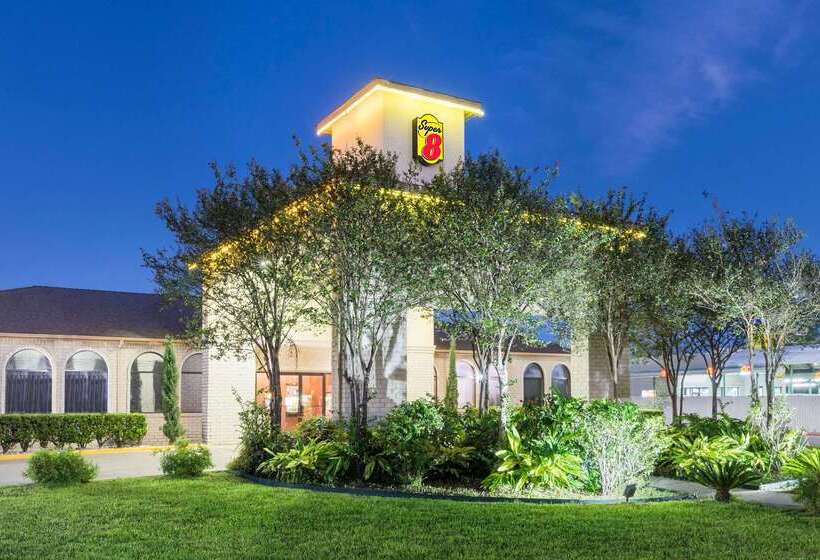 בית מלון כפרי Super 8 By Wyndham San Antonio At I10