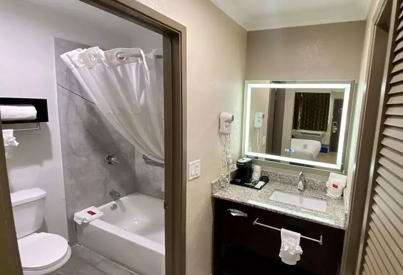 Surestay Hotel By Best Western Santa Cruz