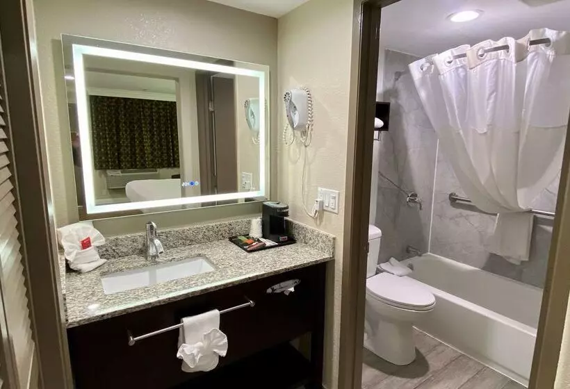 Surestay Hotel By Best Western Santa Cruz