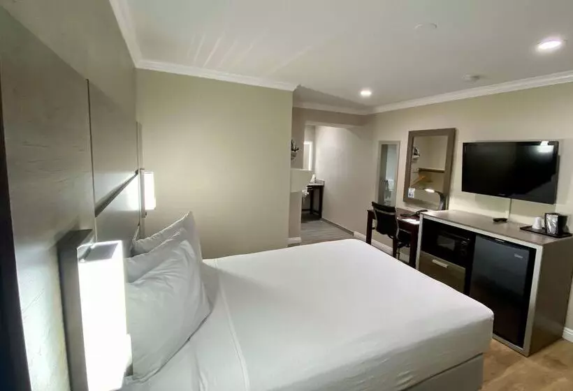 Surestay Hotel By Best Western Santa Cruz