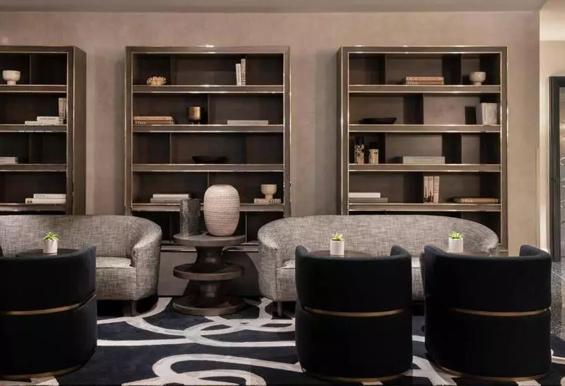 Отель The Ritzcarlton, South Beach