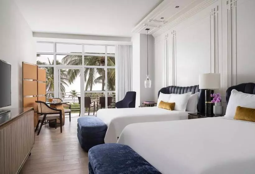Отель The Ritzcarlton, South Beach