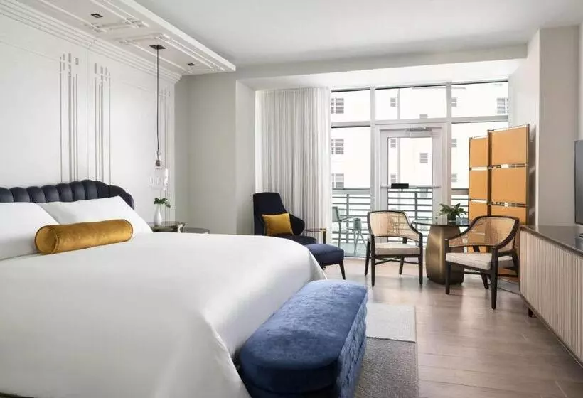 Отель The Ritzcarlton, South Beach